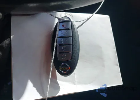 2017 Nissan Rogue Sv z USA, uszkodzony, nr VIN KNMAT2MV9HP515482